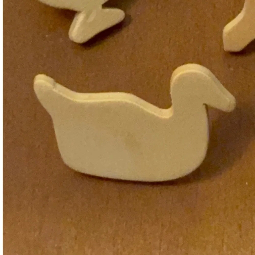 Handmade VTG Rustic Wood Duck and Goose Thumbtacks Set of 6 Decorative Push Pins